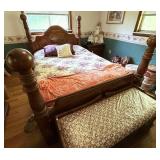 Queen Sz Bed with Floral Details