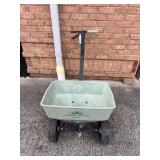 Pennington Broadcast Spreader