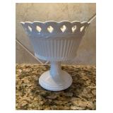 Cream Compote Pedestal Bowlï¿½6ï¿½6