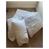 White Bedding and Pillow Set