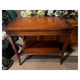 Mahogany End Table, 25" x 15" x 24"