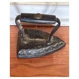 Vtg. Cast Iron Flat Iron with Handle