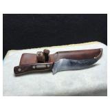 Schrade Hunting knife 150T with sheath