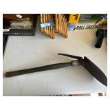Military Shovel Pick, 28 Inches