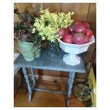 Small Table, Floral & Fruit Decor