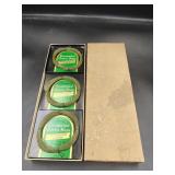 Newtons Enameled Green Bass Line