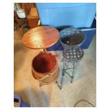 4 Plant Stands