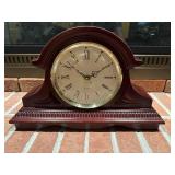 Mahogany-Finish Quartz Mantel Clock