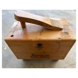 Ronson Shoe Box with Accessories