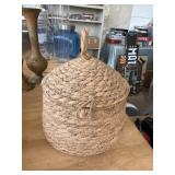 Handwoven Straw Basket With Lid, 10'