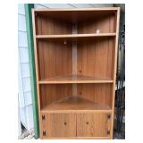 Corner Wood Shelf With Cabinet, 40.5' x 21.5' x 69