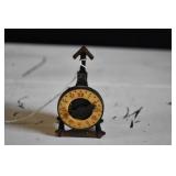 Vtg Die Cast MEtal Clock Pencil Sharpner