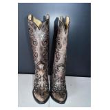 Women's Coral Point Toe Boots 7.5