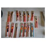 Vtg NOS Fun Color Polyester Zippers x 15