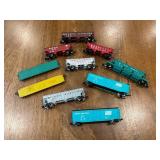 Vtg Model Train Cars
