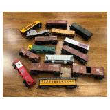 Vtg HO Scale Train Cars