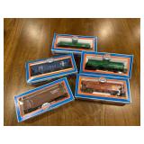 Model Power HO Scale Train Cars