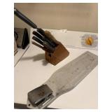 Knife Set with Wooden Block