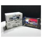 1:25 Scale Die-Cast Bank Trucks