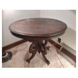 Antique Victorian Oval Parlor Table