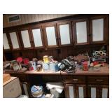 Contents of Middle Cabinets & Drawers-Read Details