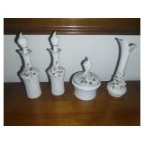 Lefton Ceramic Dresser Set