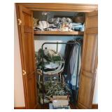 Contents of Foyer Closet - Read Details