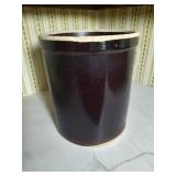 RRP Company Roseville, OH Large Brown Crock