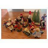 Byers Choice Figurines and Animals