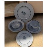 Johnson Bros Clarissa Dish Set