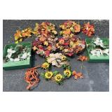 Seasonal Wreathes & Leaves