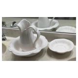 Royal Haeger USA White Ceramic Wash Set