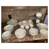 Limoges Haviland Place Vendï¿½me dinner set