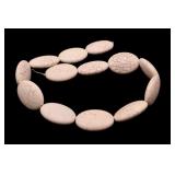 1 Stand Of Large Oval Ivory Howlite Beads