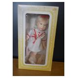 Vtg Efanbee Lisa Grows Up Doll in Box