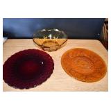 Vtg Colored Glass Plates & Bowl