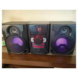 Onn CD Player/Radio