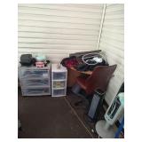 Contents of Corner of Sunroom - Read Details