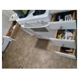 Contents of 4 Drawers and 1 Cabinet - Read Details