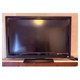 Vizio 32-Inch LCD HDTV with Philips DVD Player