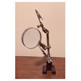 Metal Helping Hands Magnifying Tool