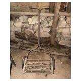 Vintage Manual Push Lawn Mower