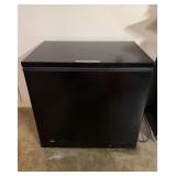 Frigidaire Black Chest Freezerï¿½35ï¿½21.5ï¿½34