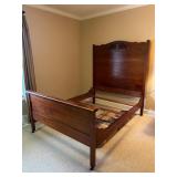 Vtg Wooden Bed Frame with Carved Detail 58.5ï¿½x79.5