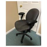 Adjustable Office Chair With Armrests 36ï¿½
