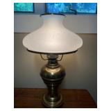 Vtg Brass Table Lamp with Frosted Shade 29ï¿½