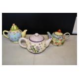 Set of 3 Ceramic Teapots