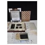Photo Frames & Picture Albums
