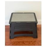 Folding Plastic Step Stoolï¿½12ï¿½8.5