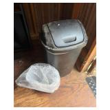 Plastic Trash Can With Lidï¿½27ï¿½